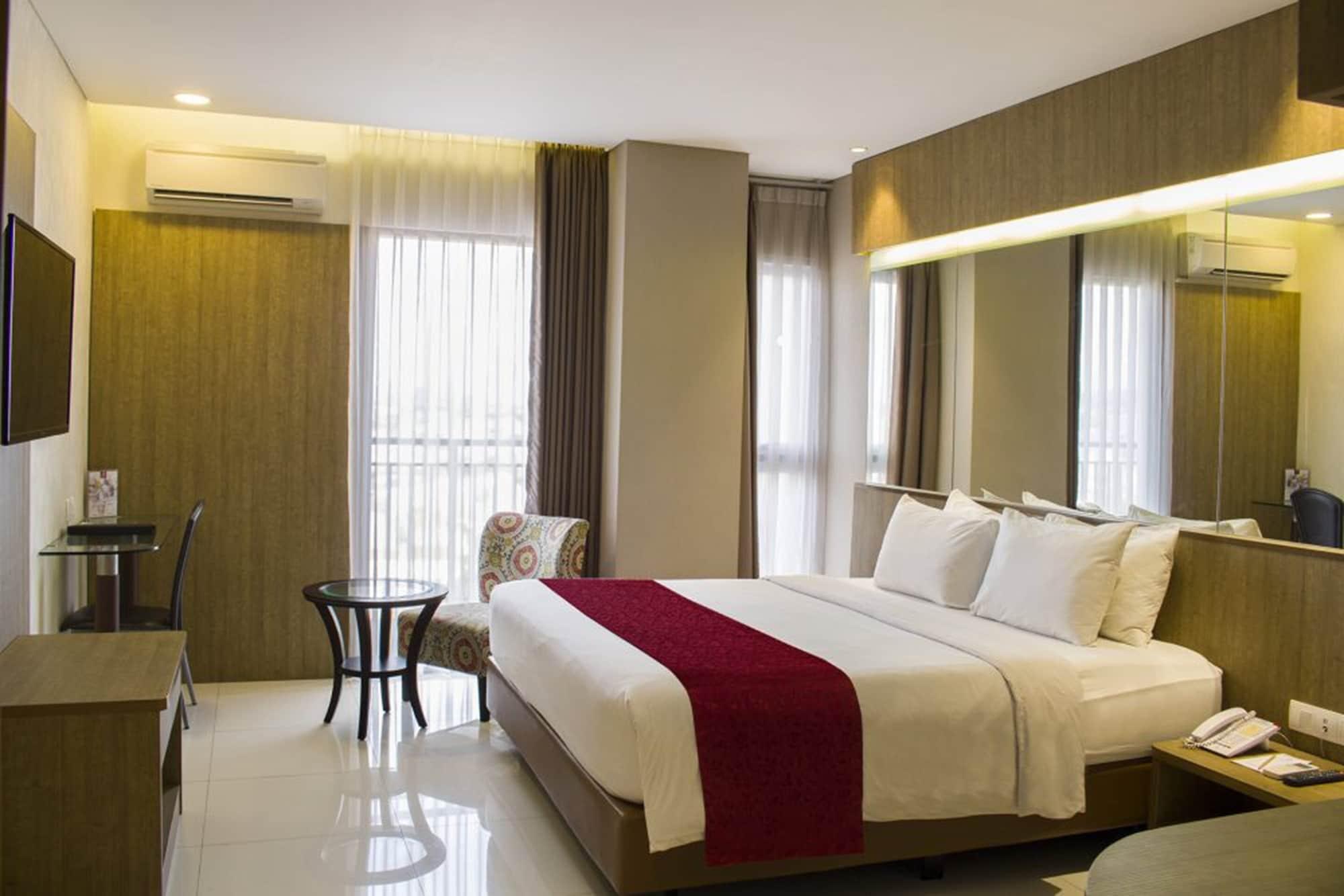 West Point Hotel Bandung Exterior photo