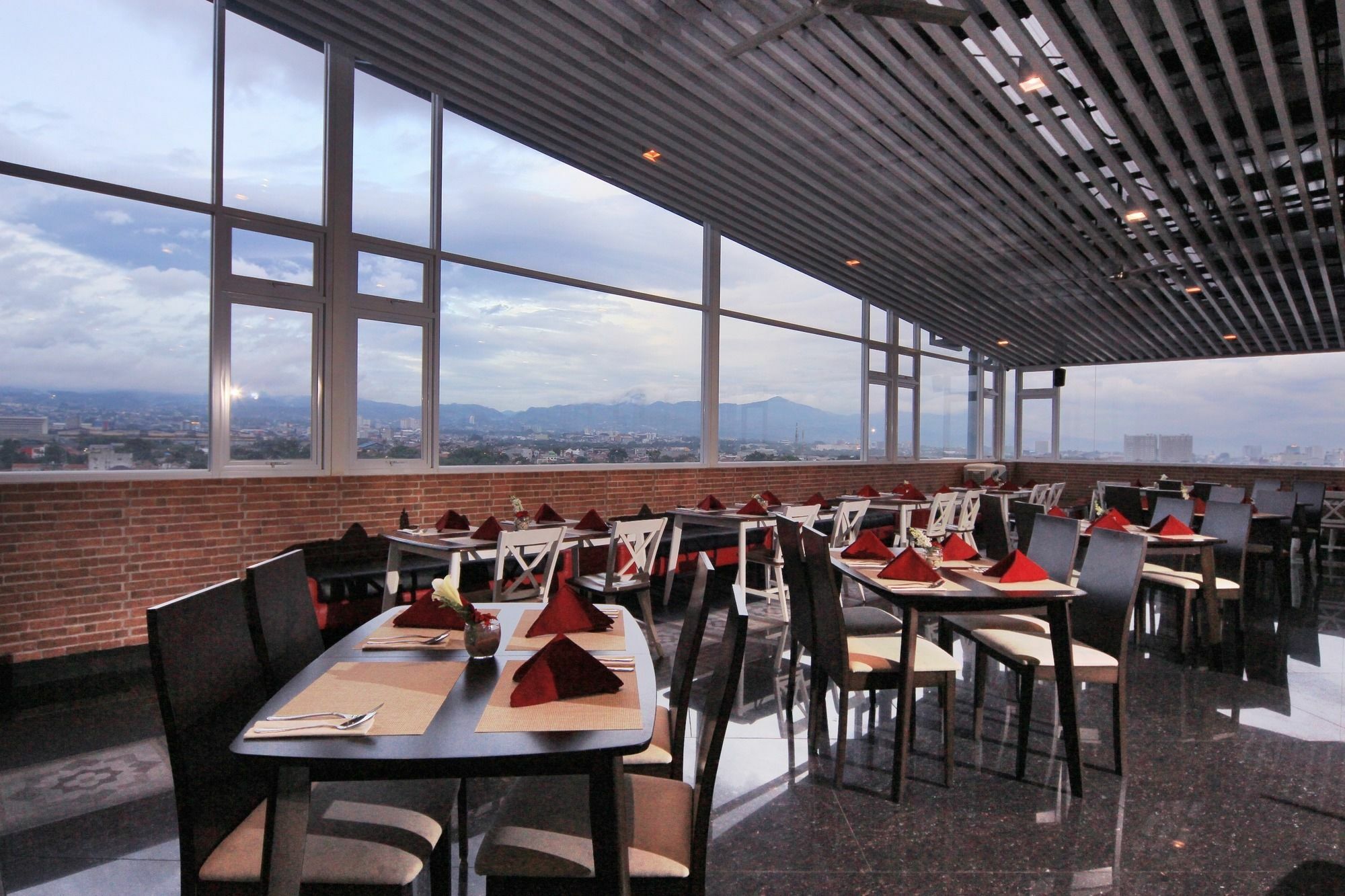 West Point Hotel Bandung Exterior photo